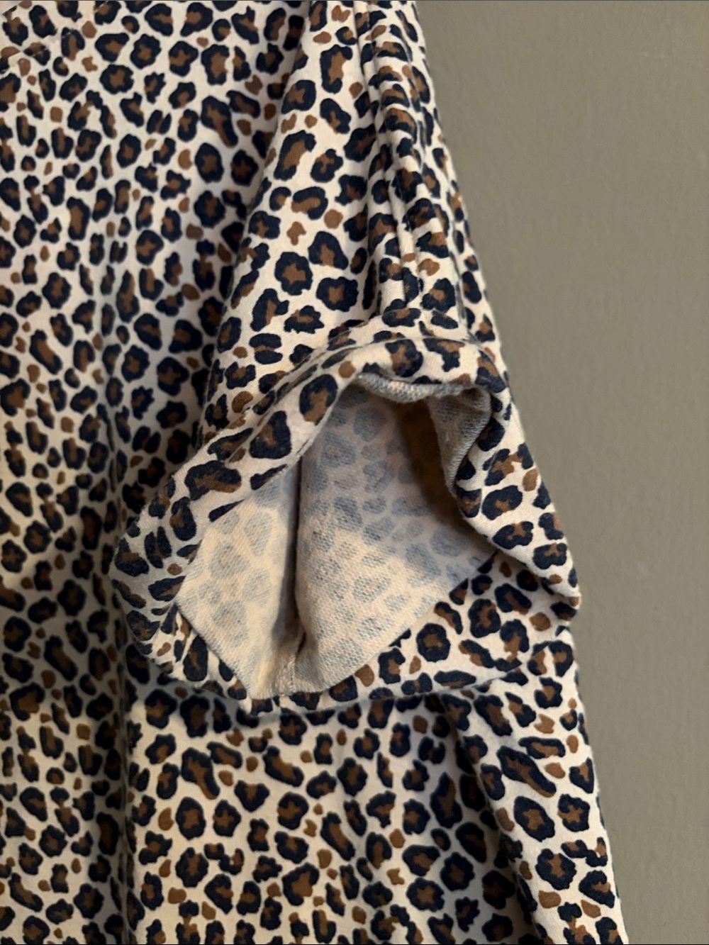 crown & ivy Leopard Print Top in Tan, Black & Brown - Picture 3 of 3